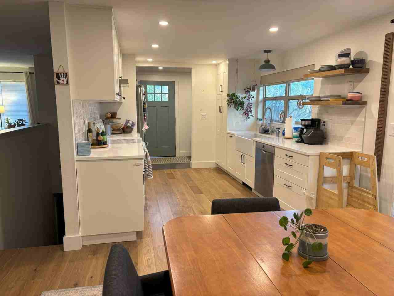 1025 W 8000 S - Photo 4 of 23