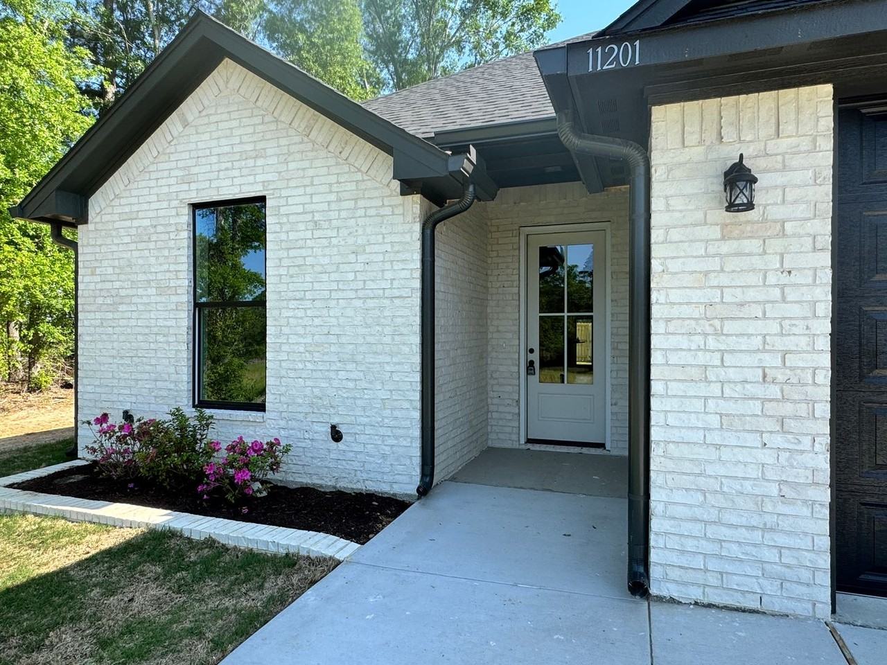 11201 County Road 166 - Photo 3 of 35