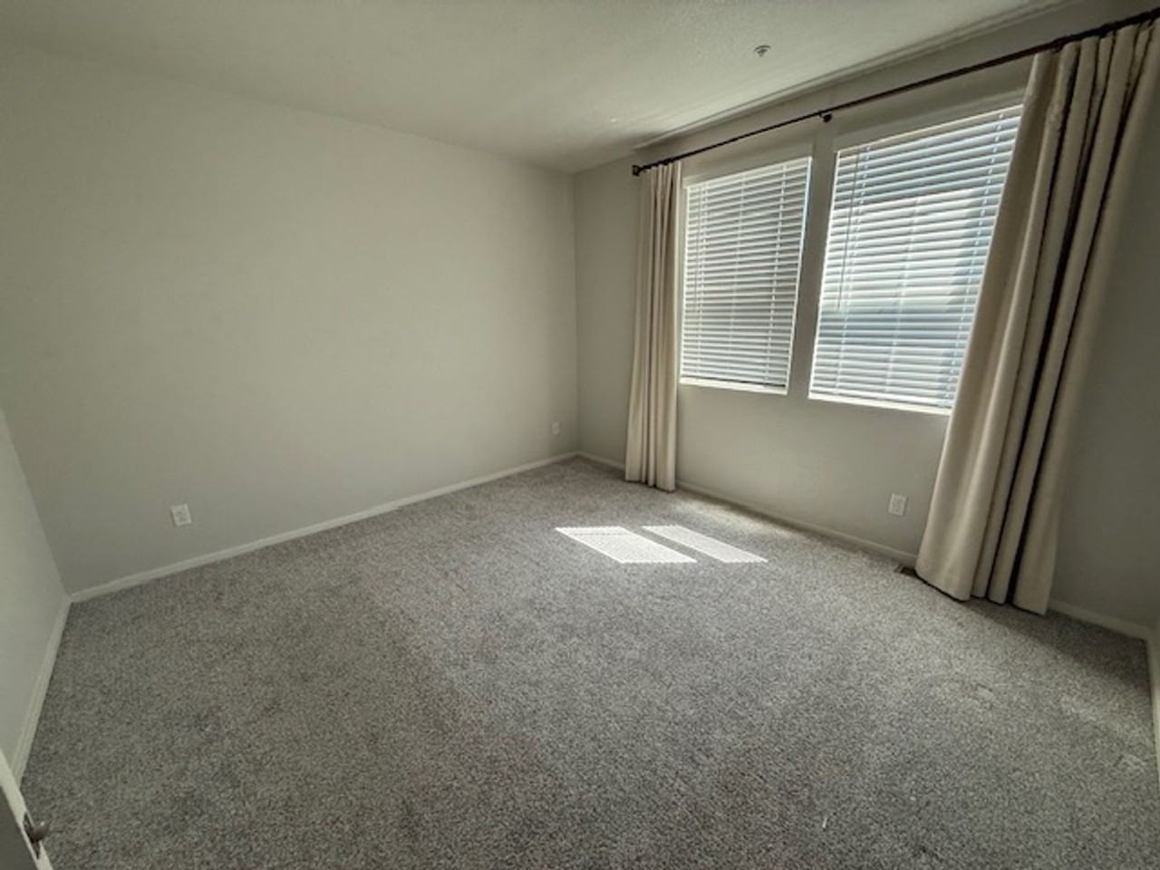 551 Vicot Way #G - Photo 3 of 10