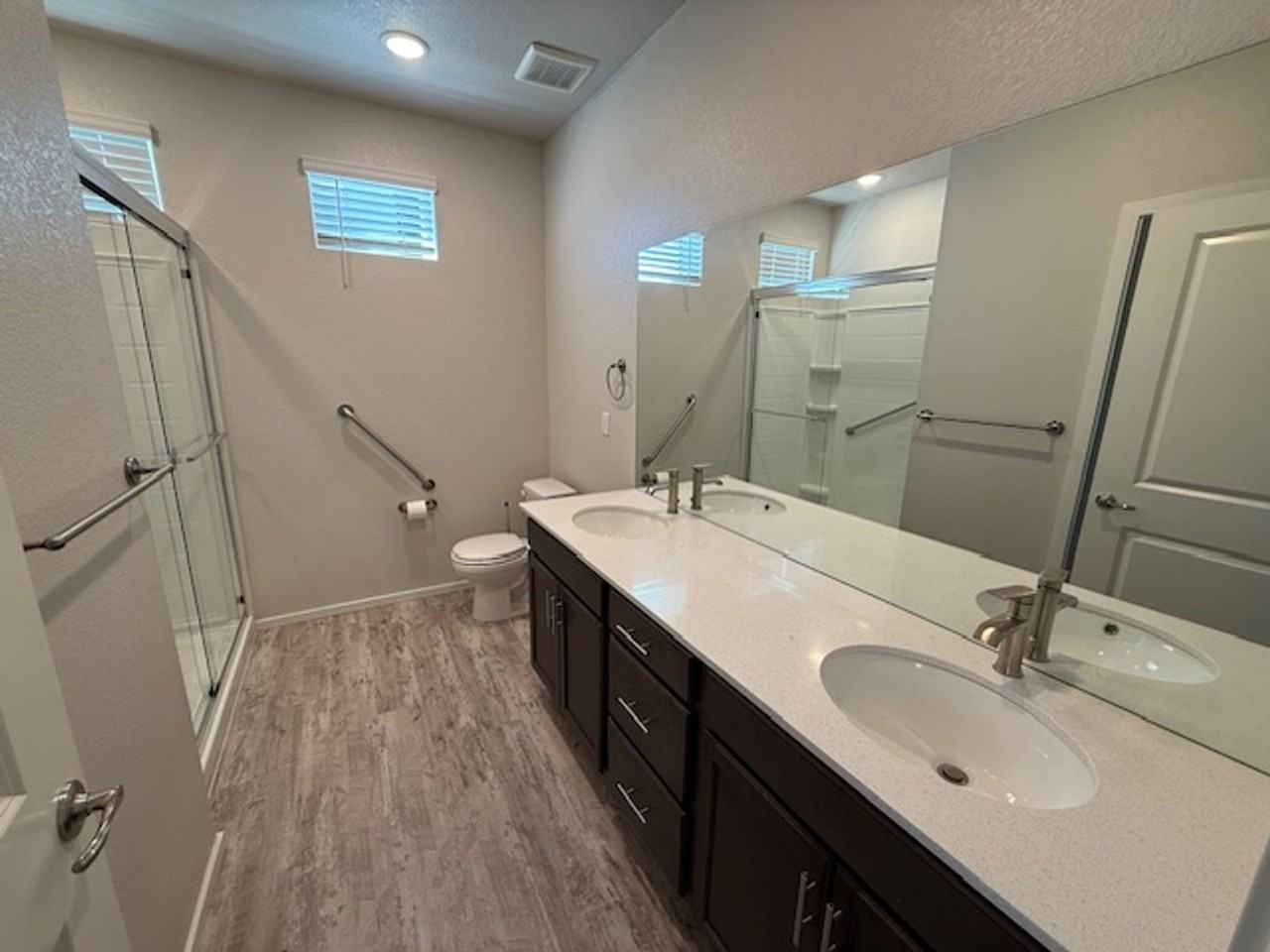 551 Vicot Way #G - Photo 4 of 10