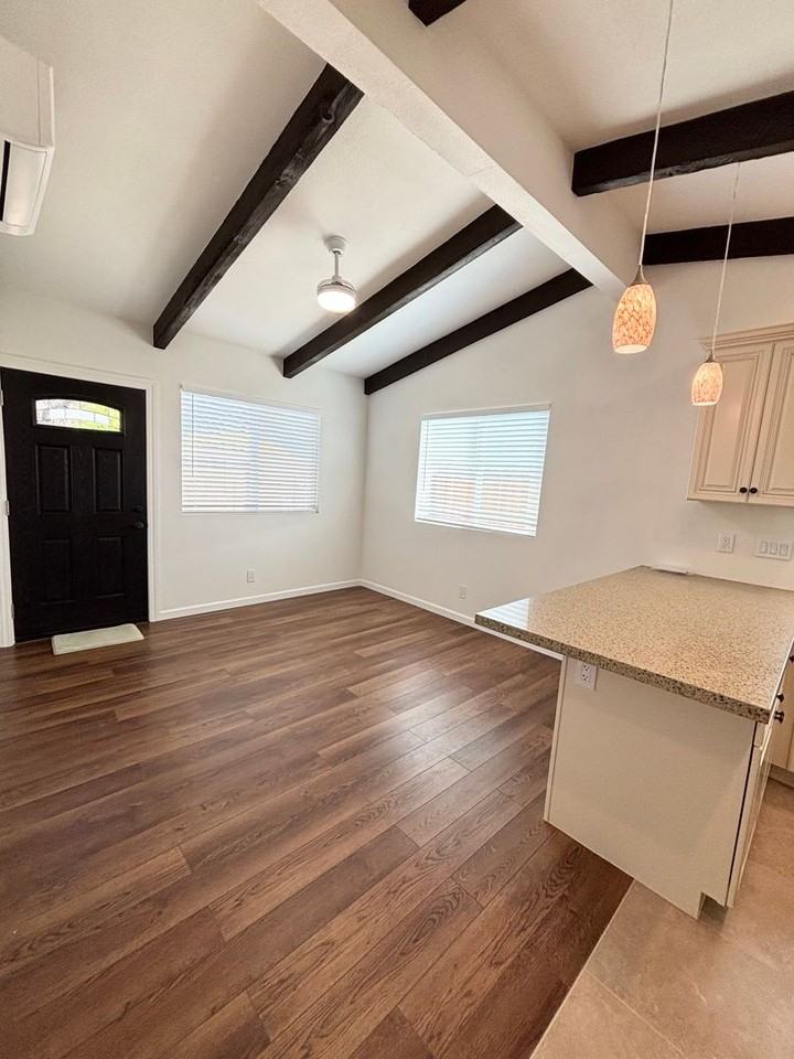 1636 W Pine Ave - Photo 2 of 12