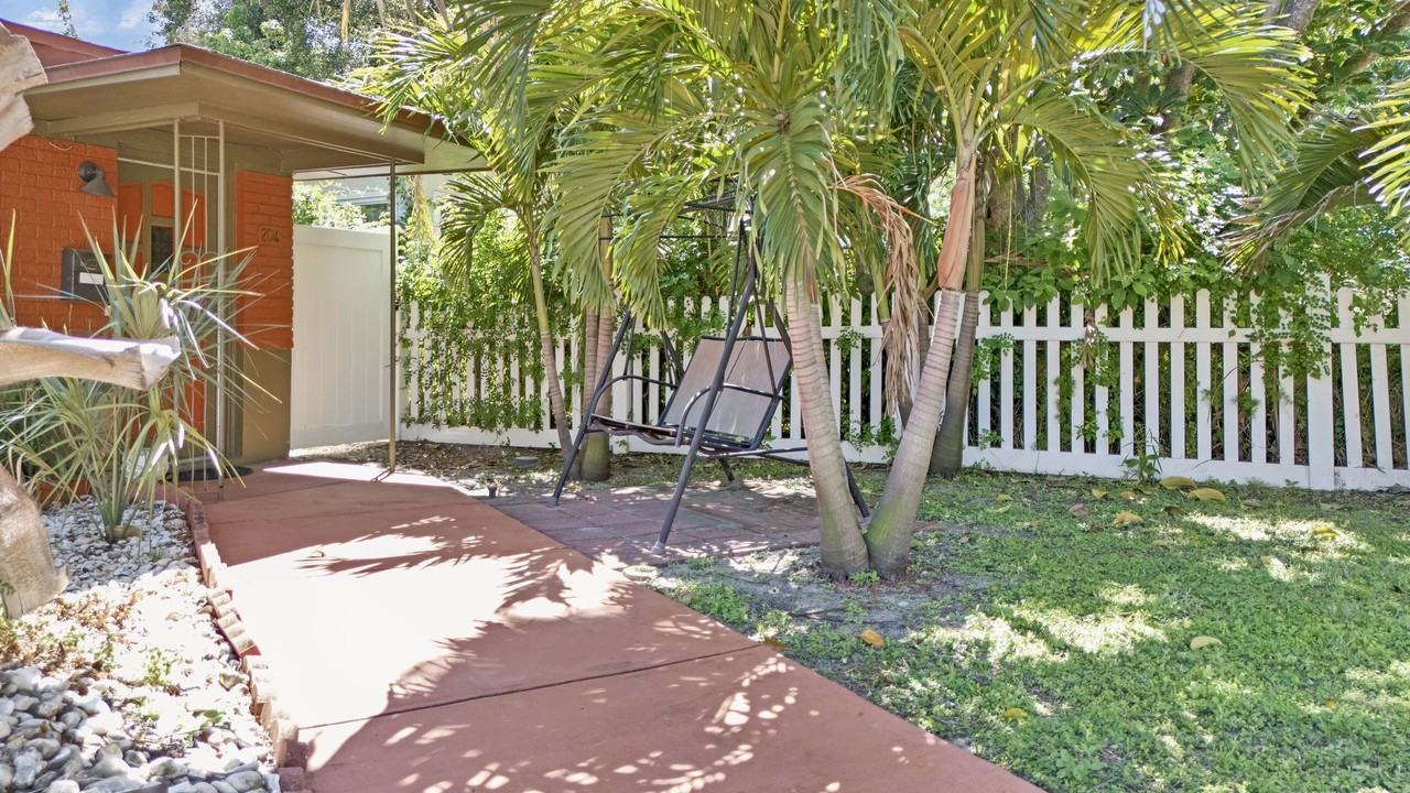 2016 2nd Ave N - Photo 3 of 23