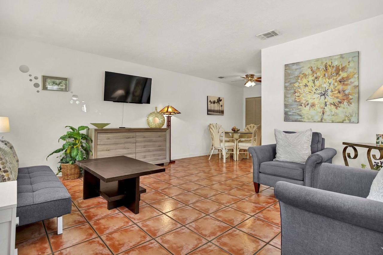 2016 2nd Ave N - Photo 4 of 23