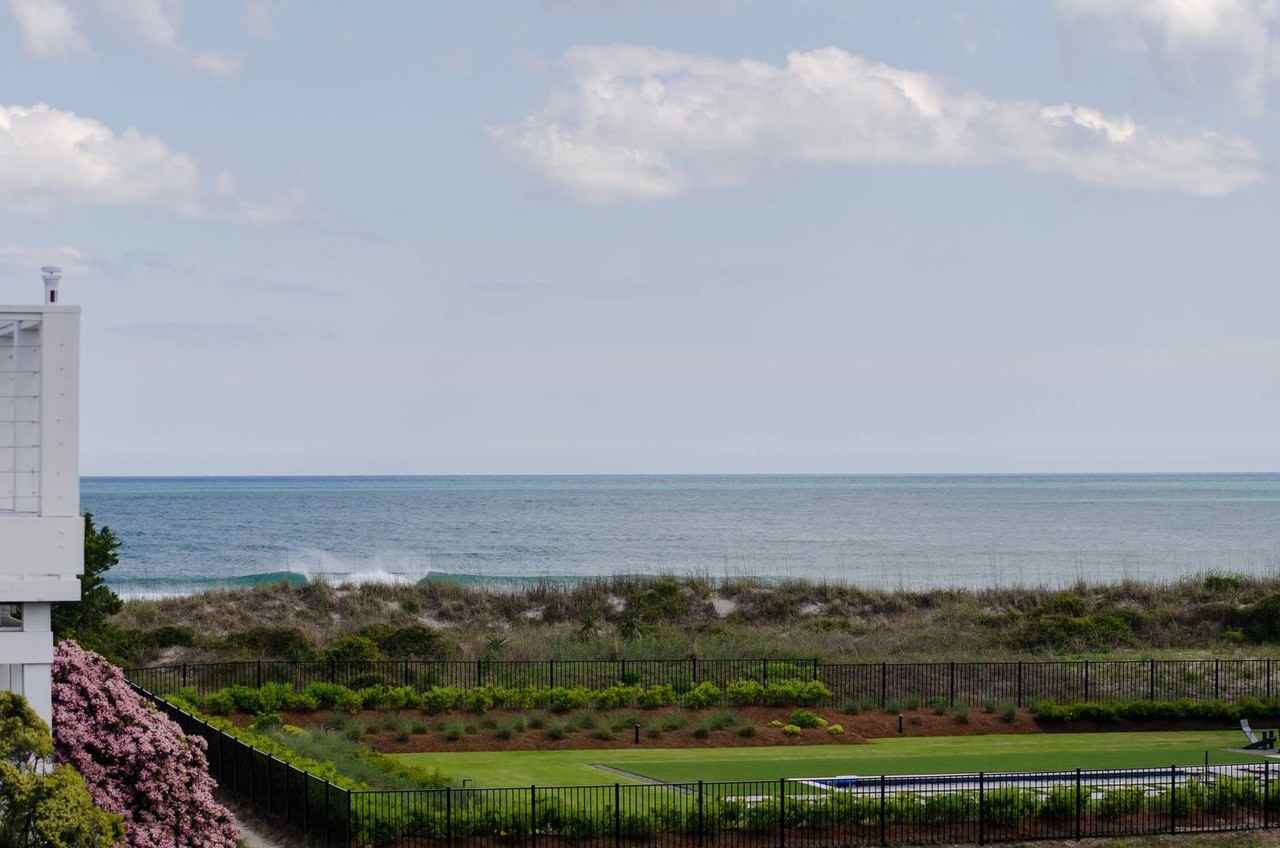 6 S Ridge Ln - Photo 3 of 45