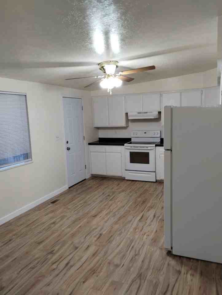 3193 Meadowlark Dr West Valley, UT 84119 - Photo 6 of 18