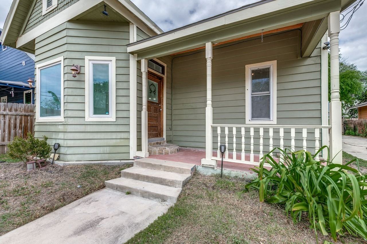 104 Cactus St - Photo 3 of 25