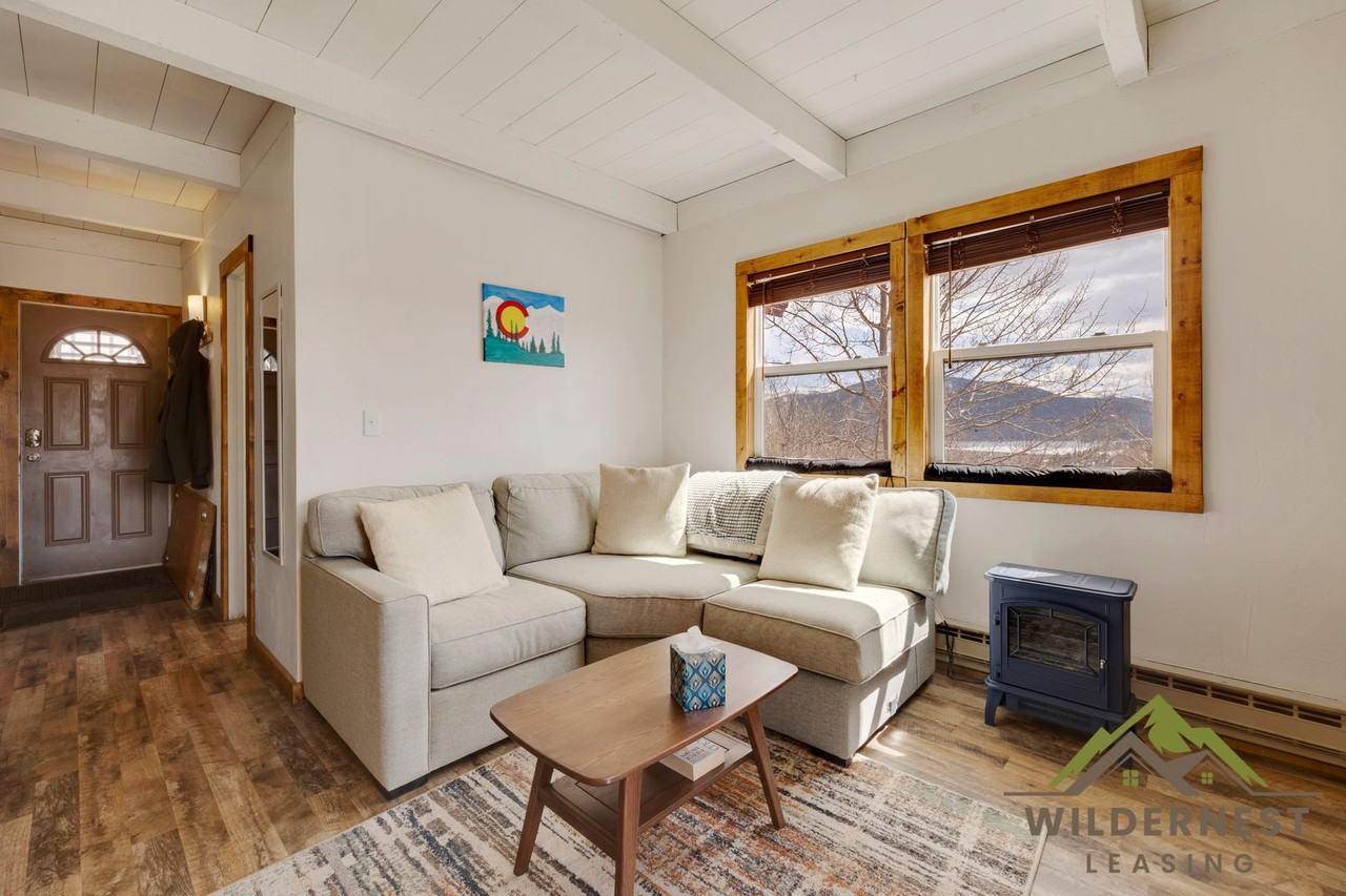 8014 Ryan Gulch Rd - Photo 2 of 20