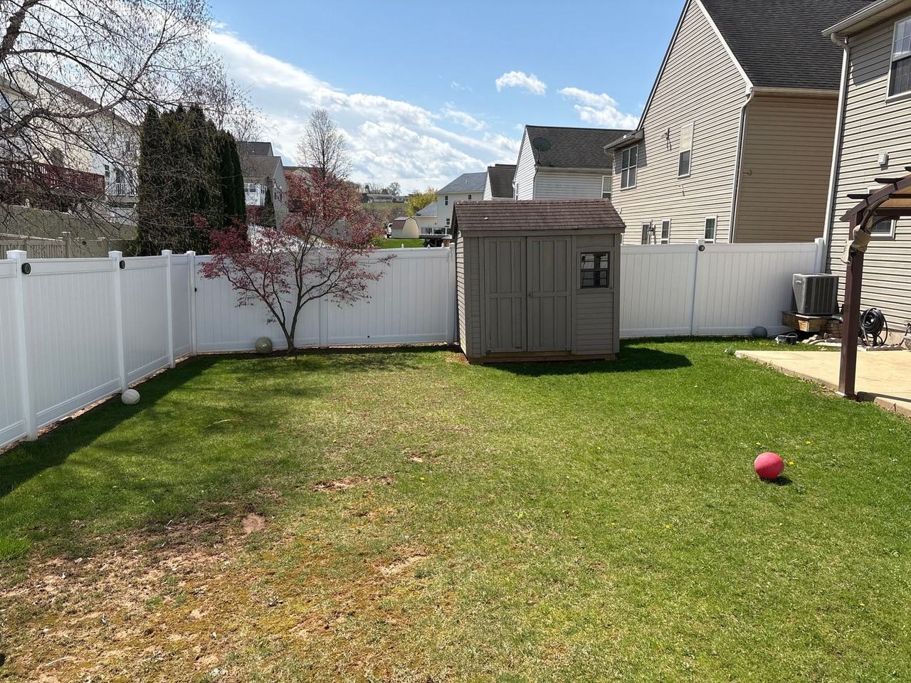 720 Strayer Dr - Photo 7 of 36
