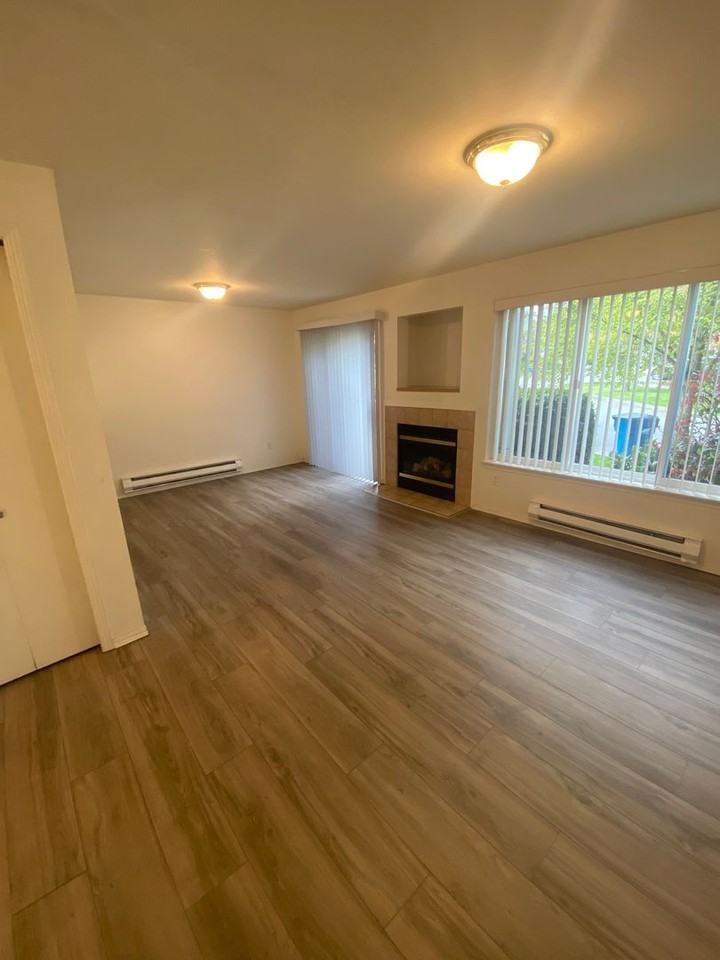 16887 167th Ave Se - Photo 5 of 13