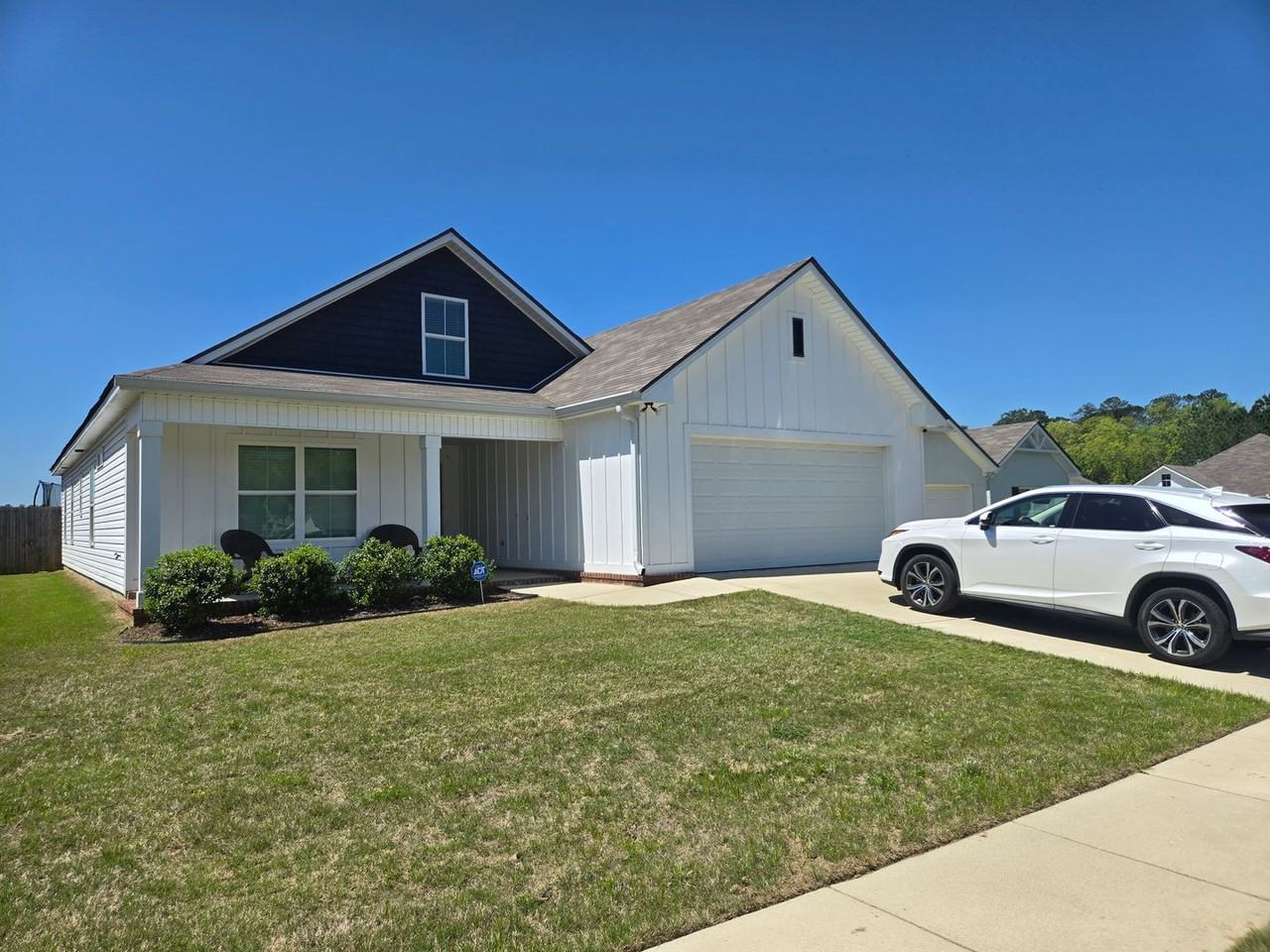 13059 Rolling Meadows Cir - Photo 2 of 28