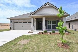 featured image of 1807 Loebner Ln Se
