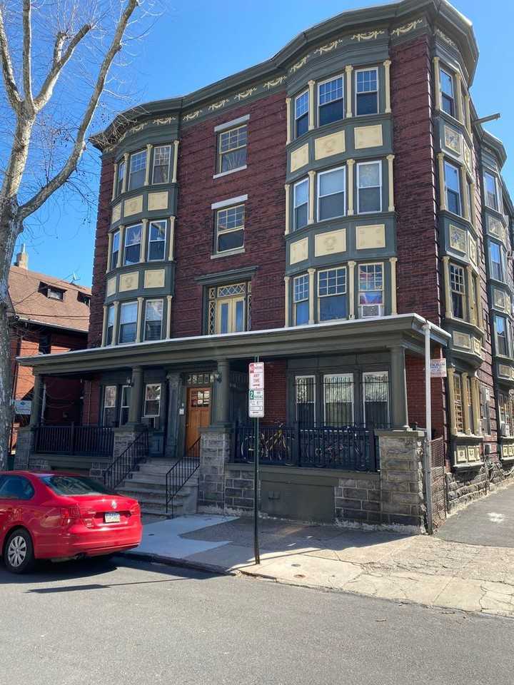 3312 Hamilton - Photo 2 of 29