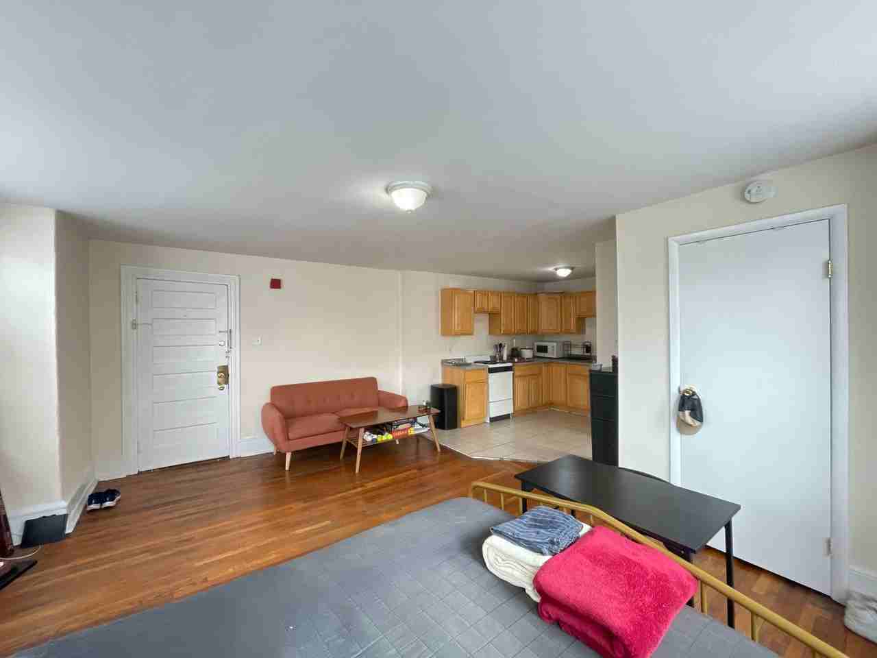 3312 Hamilton - Photo 4 of 29