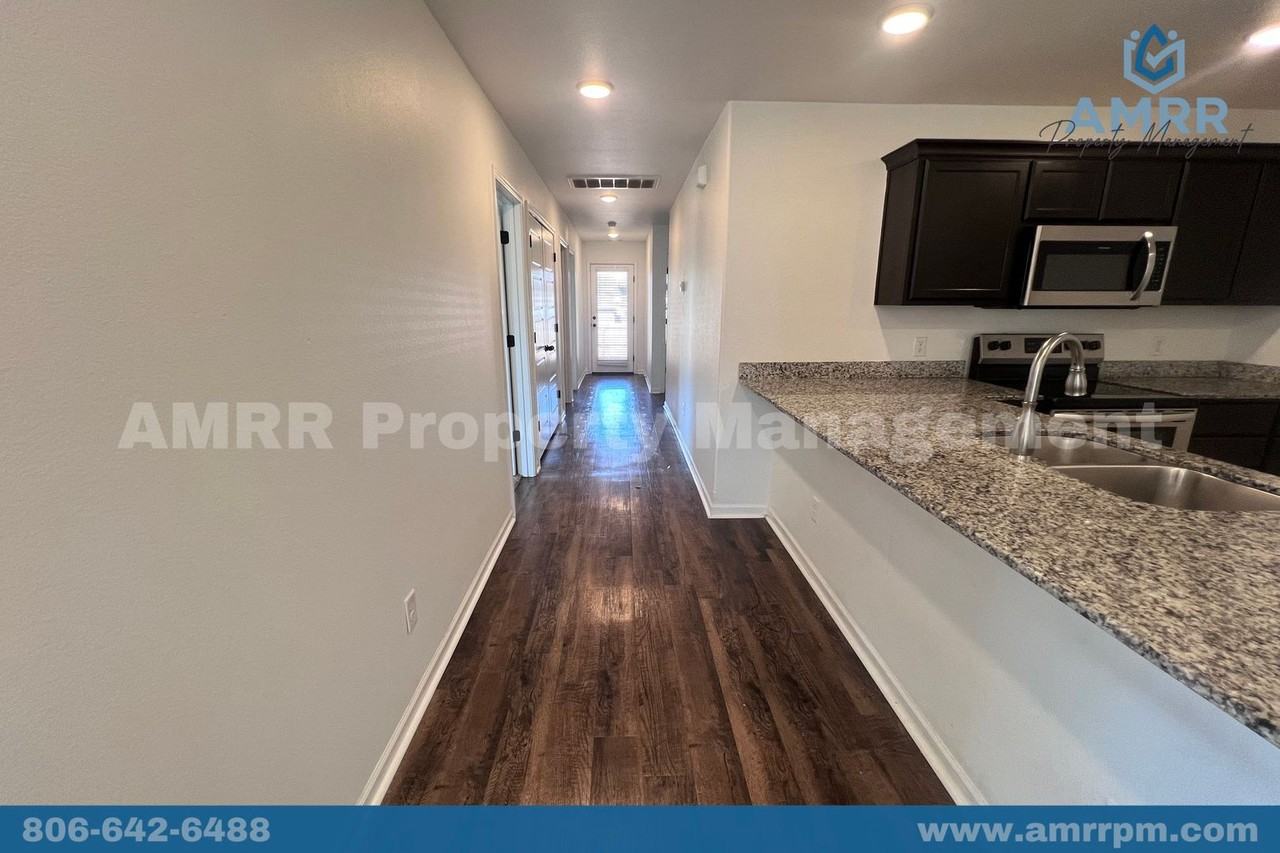 110 Anita Plz - Photo 5 of 19