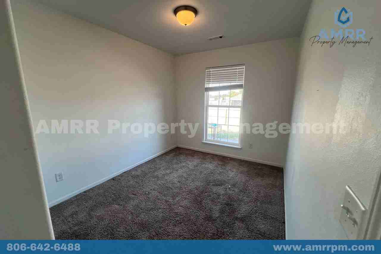 110 Anita Plz - Photo 6 of 19