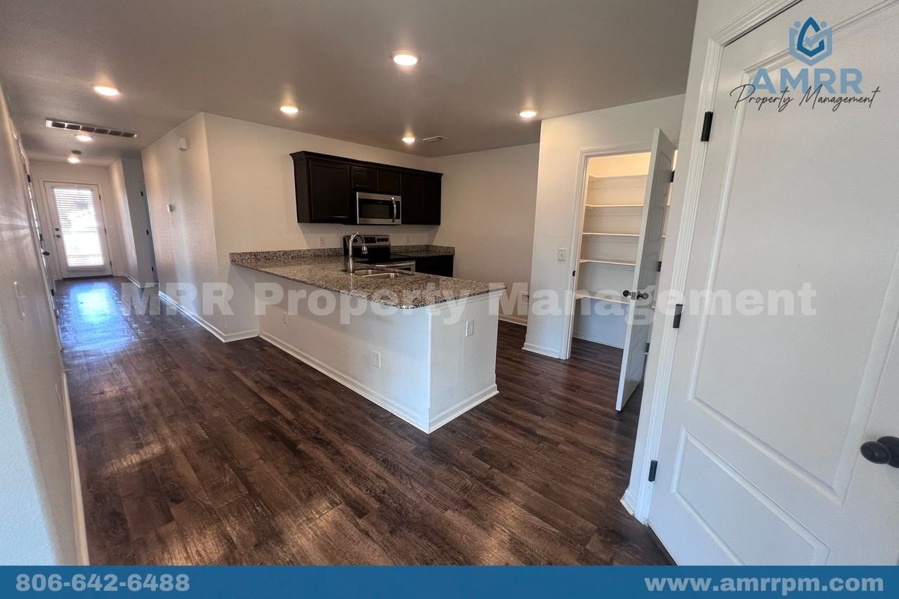 111 Anita Plz - Photo 2 of 19