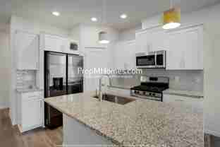 10709 Sw 72nd Ave - Photo 1 of 1