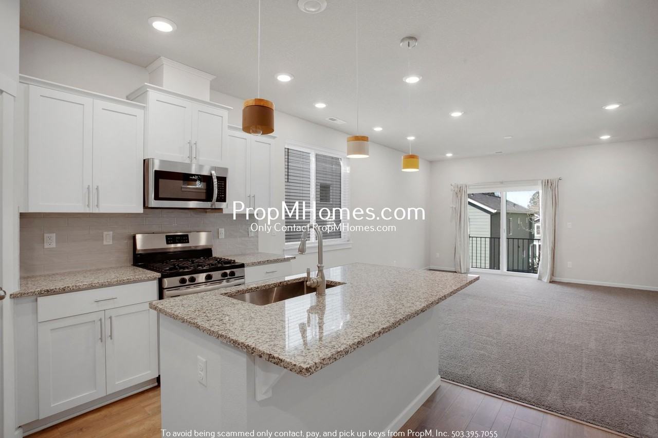 10709 Sw 72nd Ave - Photo 7 of 26