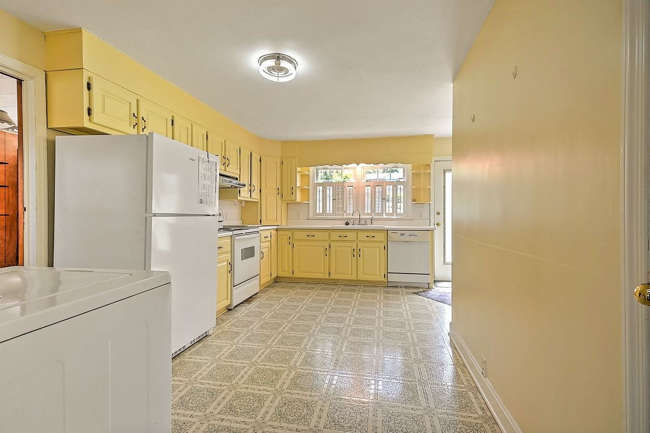 1212 E Spencer St - Photo 5 of 29
