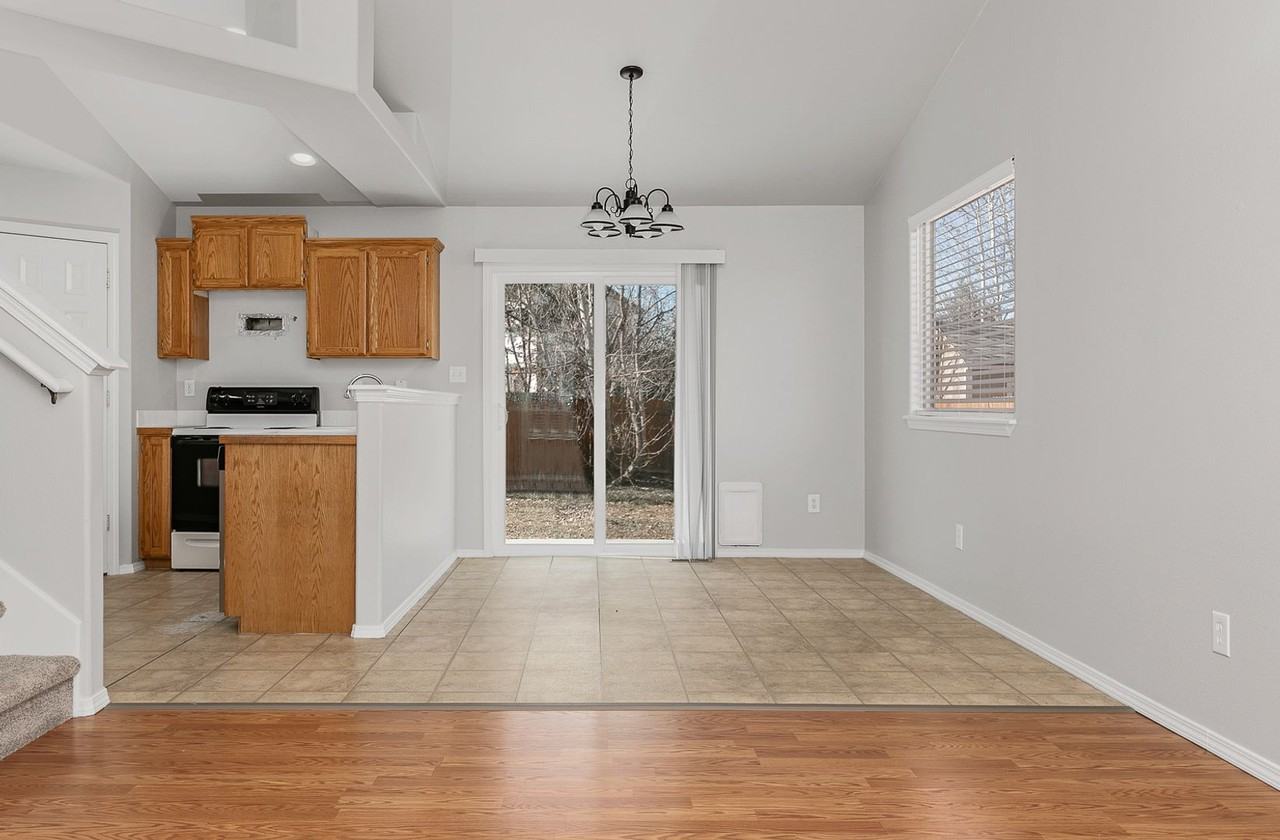 775 N Cygnus Pl - Photo 6 of 26