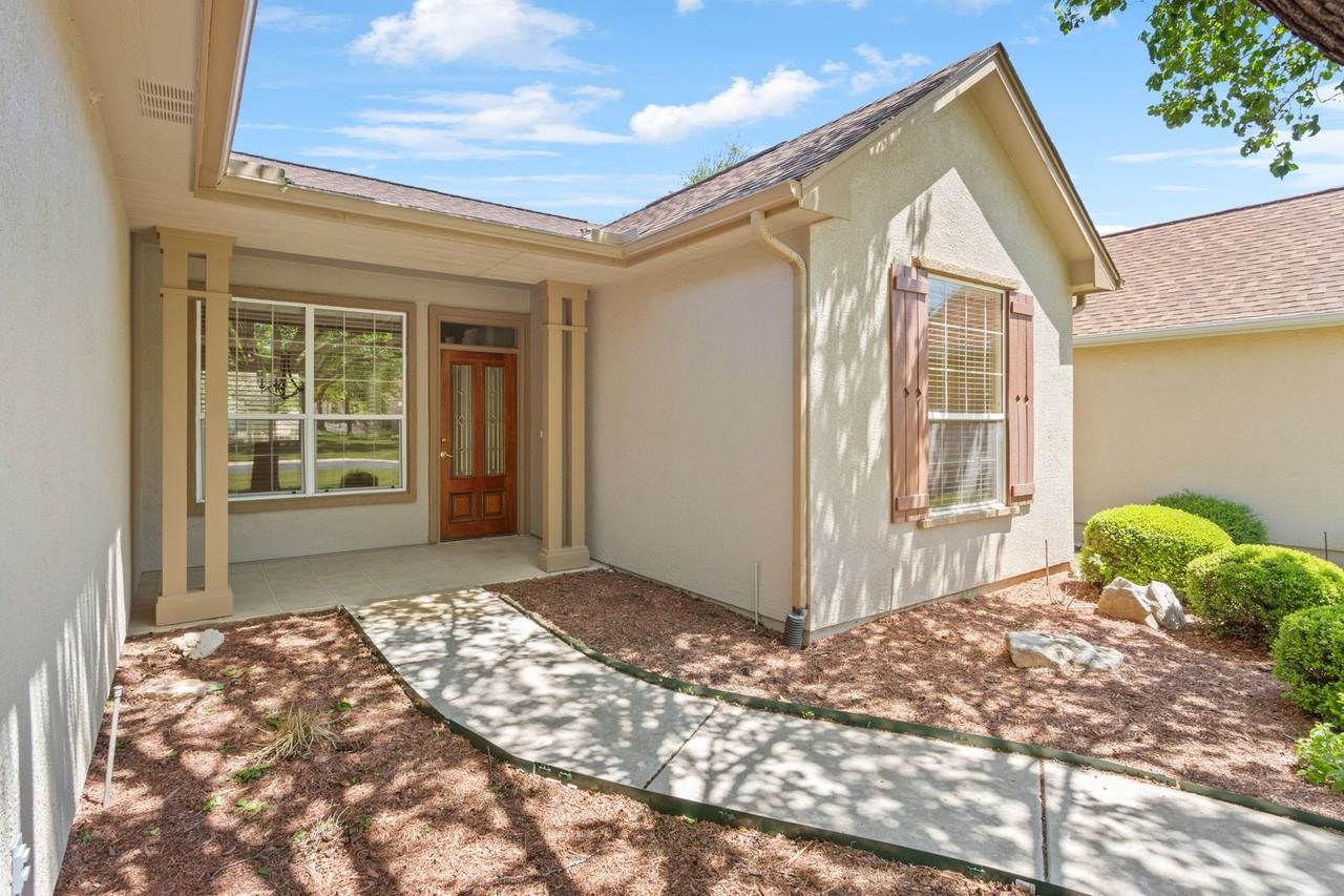 311 Dove Hollow Trl - Photo 4 of 33