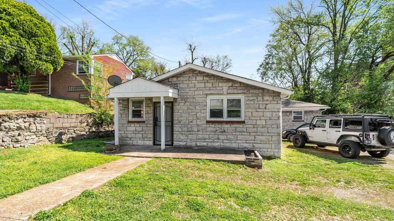 1909 Morena St - Photo 2 of 29