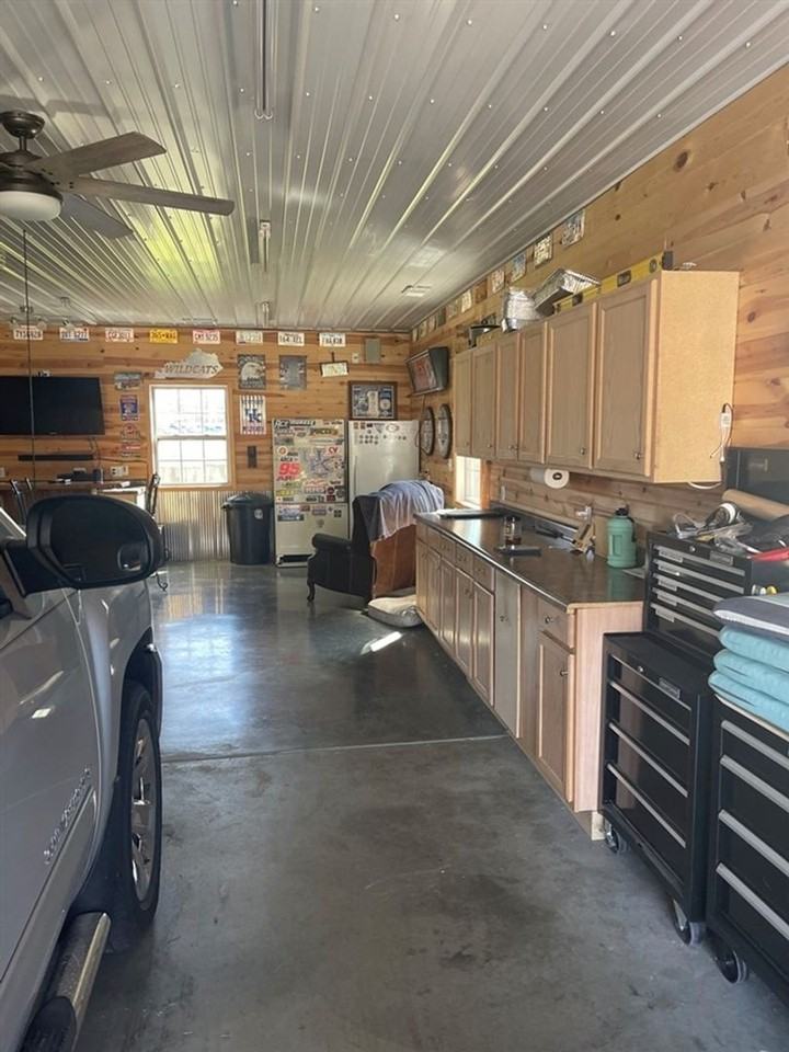 349 Raintree Dr - Photo 4 of 21