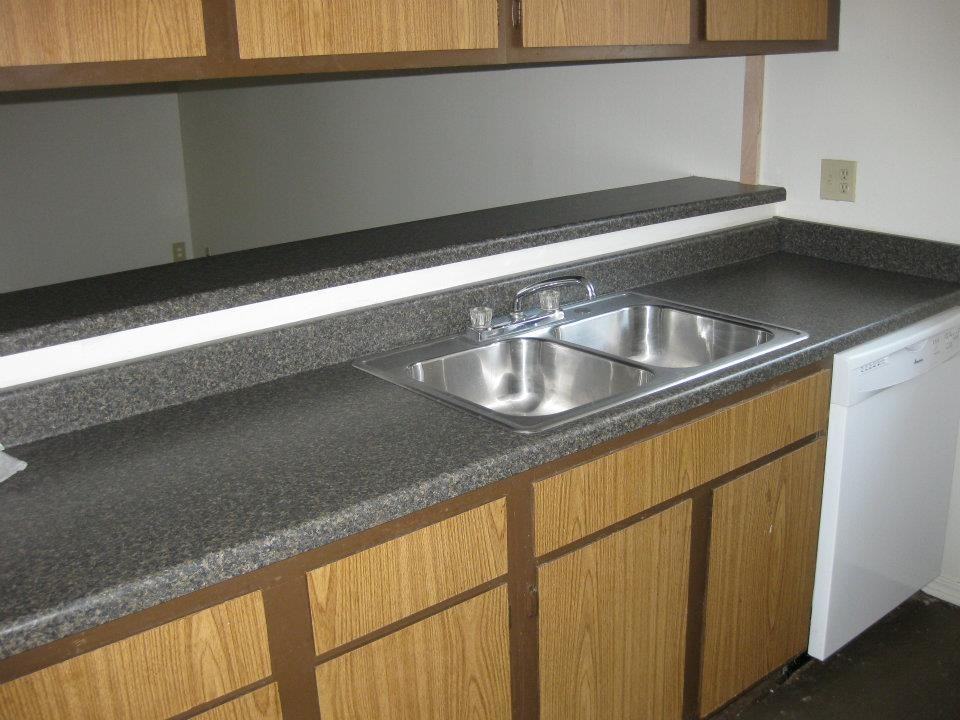 7813 S Douglas Ave - Photo 4 of 9