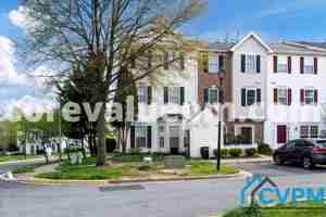 featured image of 2001 Travis Point Ct