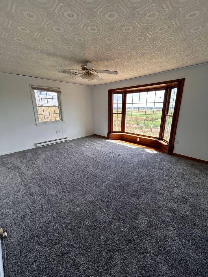 235 Reifsnyder Rd - Photo 6 of 12