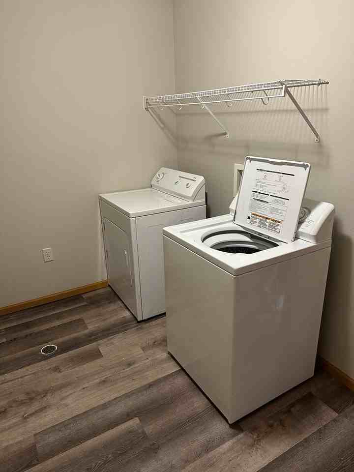 Dancing Oaks - Photo 5 of 26