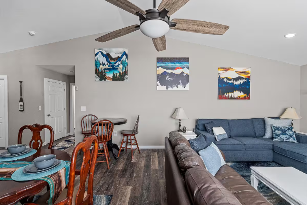 South Shore Edgewater Estate - Photo 2 of 50