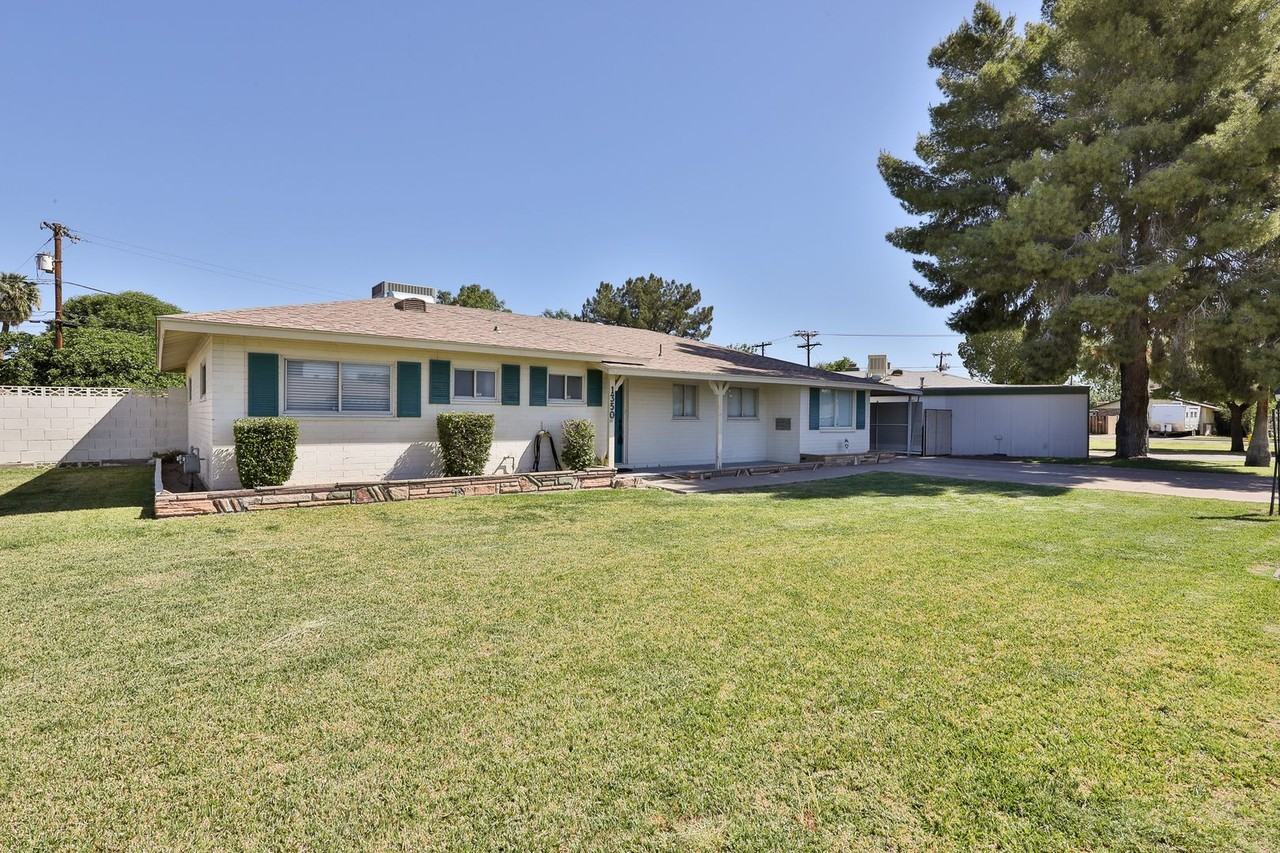 1350 E Pepper Pl - Photo 3 of 32