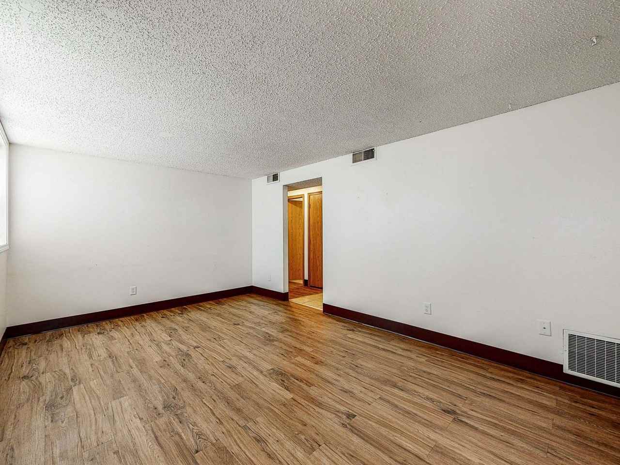 509 Welch Avenue - Photo 2 of 14