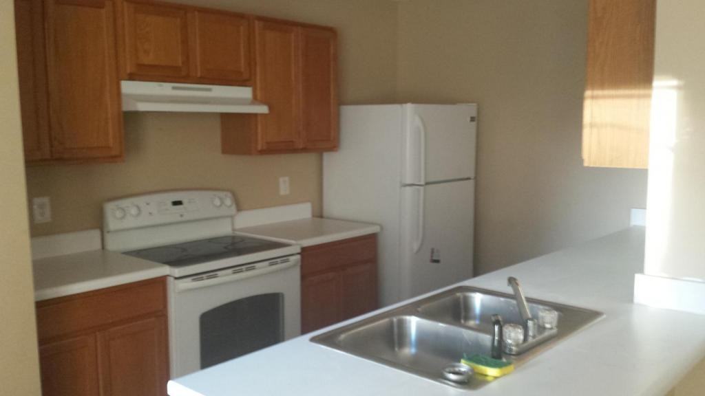 3754 Waldrop Ln - Photo 3 of 11