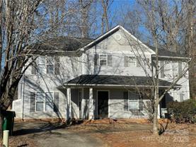 3854A Bullard St - Photo 1 of 1
