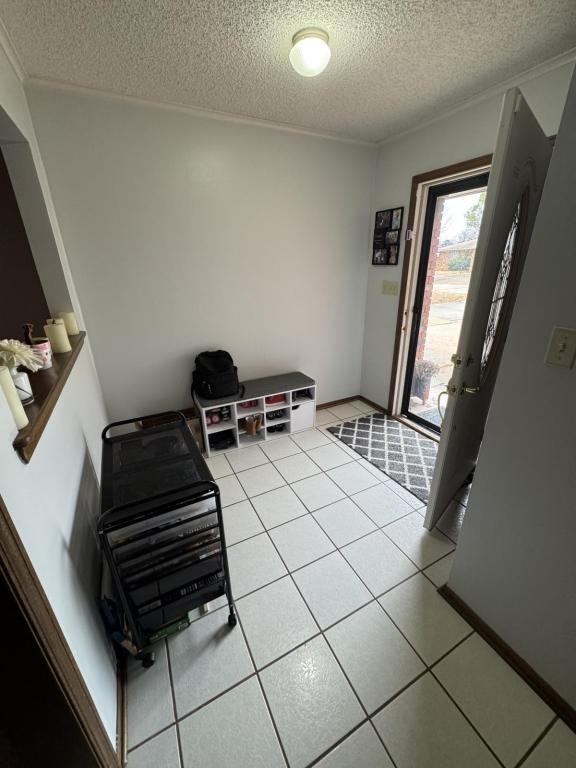 1726 Downing St - Photo 3 of 22