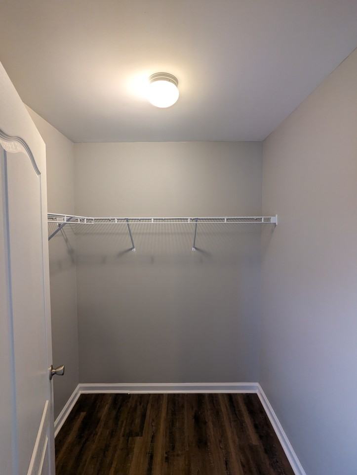 1024 Danielle Ct #3 - Photo 4 of 10