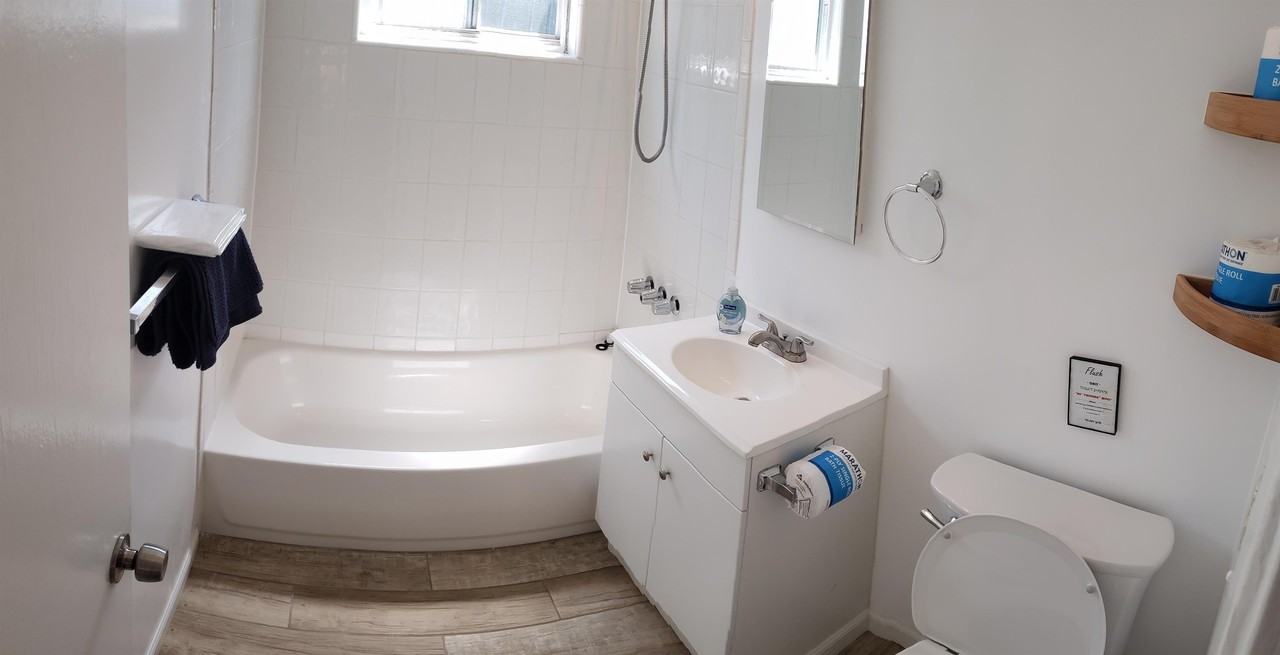 2770 Island Ave #C - Photo 3 of 12