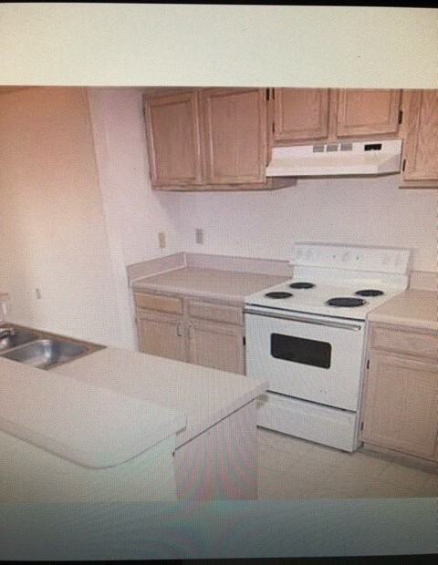 11530 Villa Grand #1111 - Photo 7 of 9