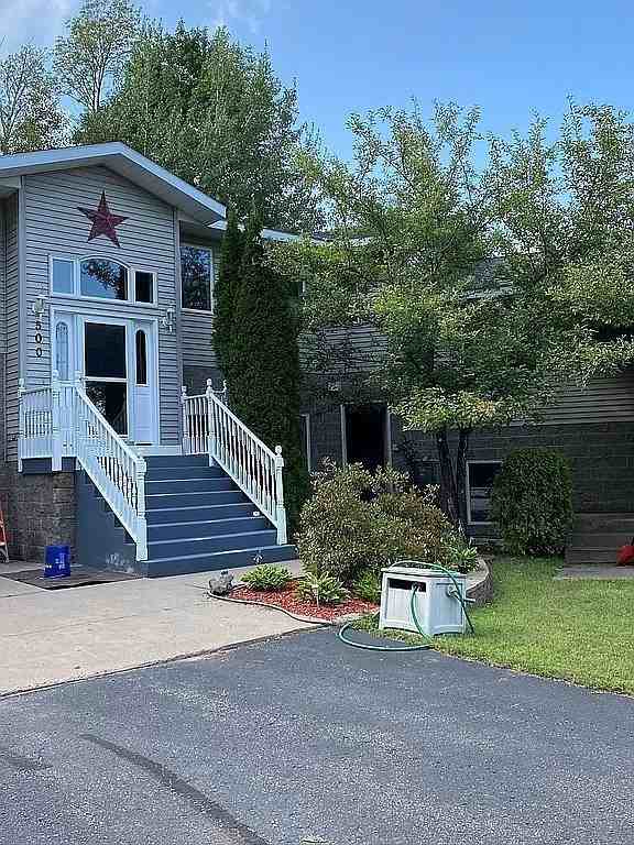 500 Jackson St #3 - Photo 3 of 5