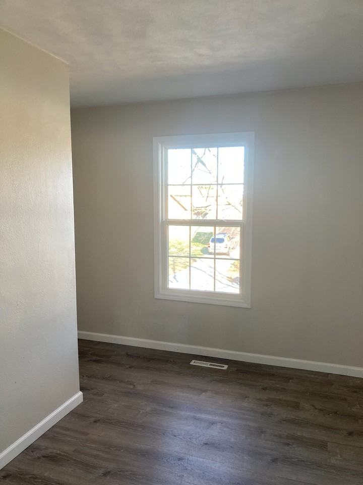 707 Plankway Dr - Photo 6 of 43