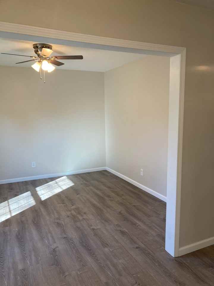 707 Plankway Dr - Photo 6 of 43