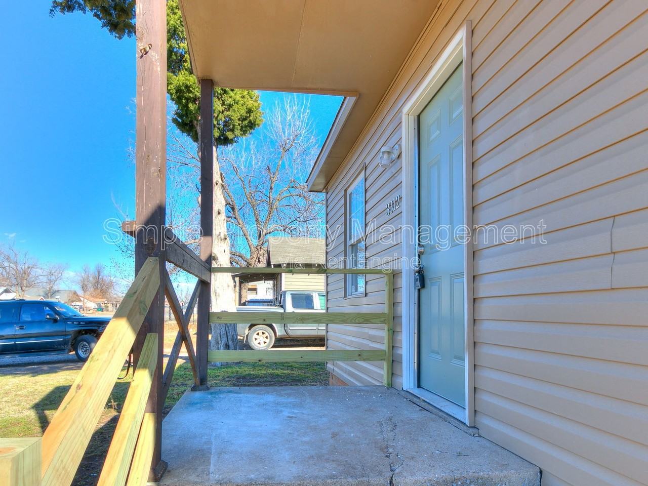 3312 S Harvey Ave - Photo 2 of 14