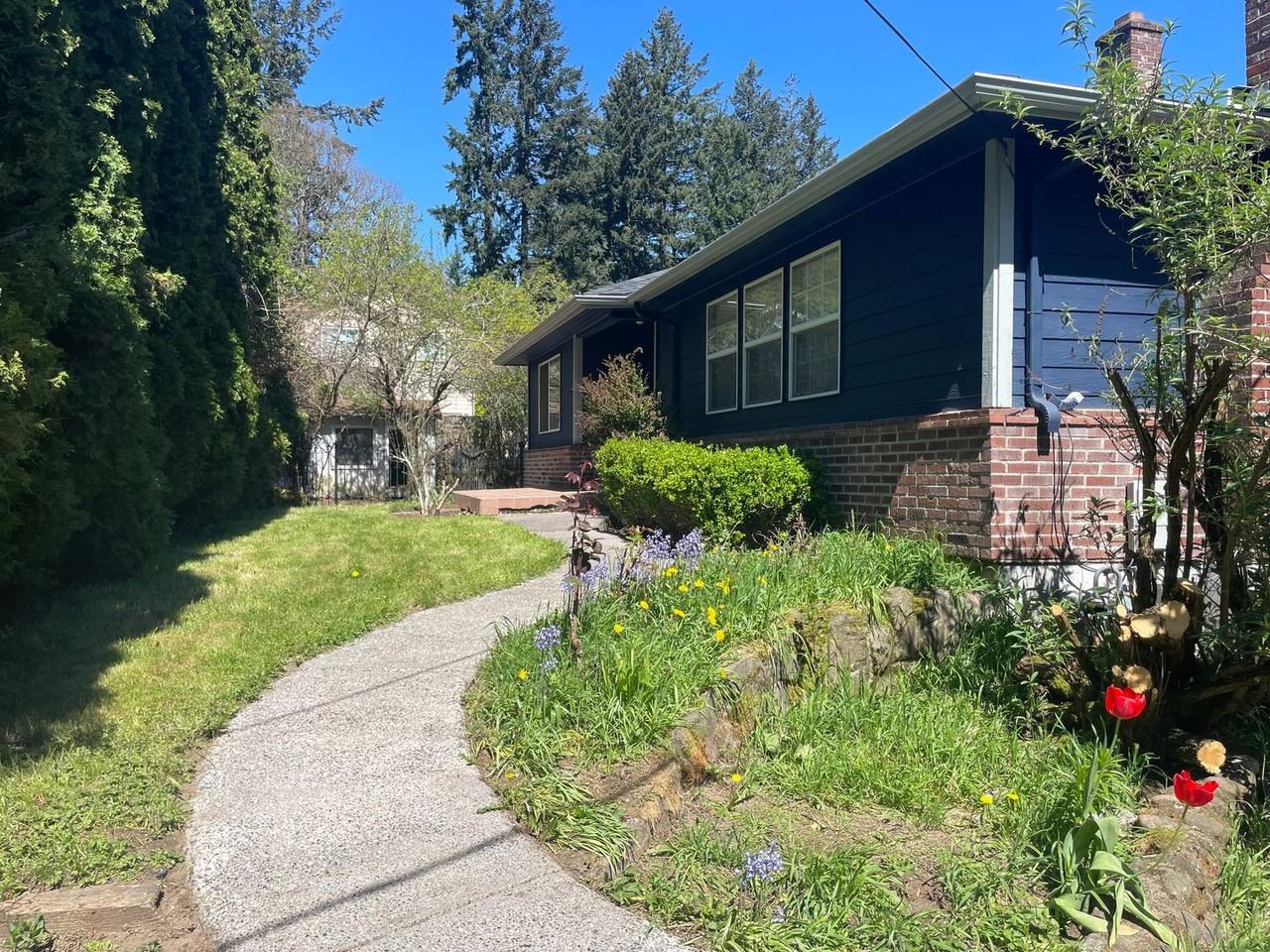 198 Ne 157th Ave - Photo 2 of 14