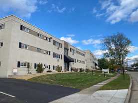 900 Mohawk Trail Apartments - Photo 1 of 1