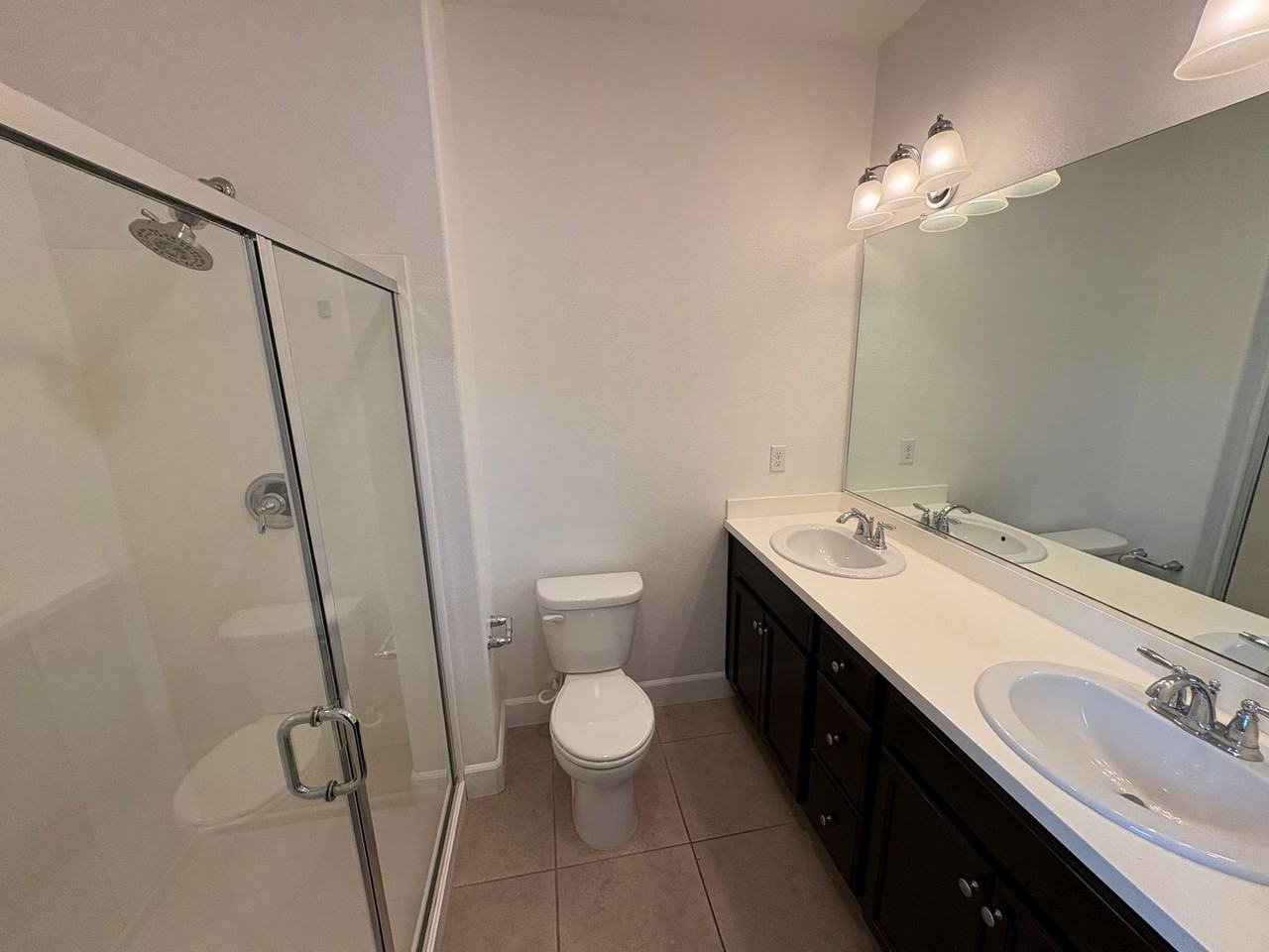 3017 Bora Ave - Photo 5 of 31