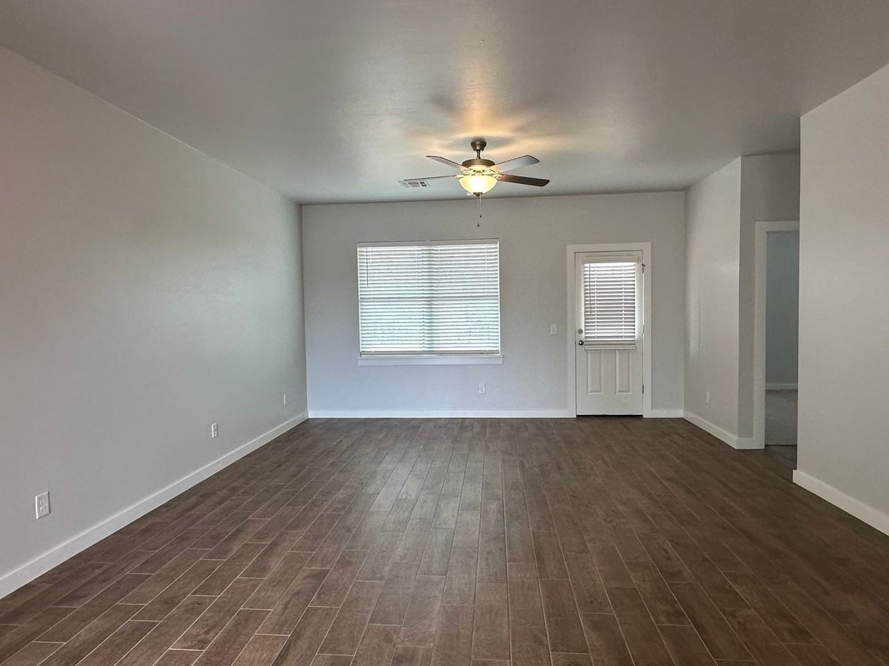 18040 Lantana Loop - Photo 5 of 37