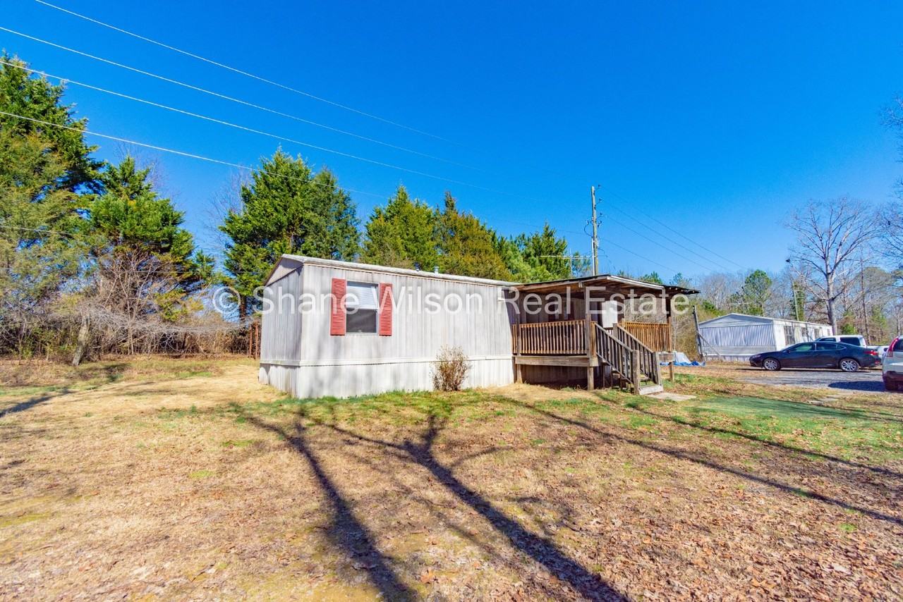 287 Rogers Rd - Photo 2 of 16