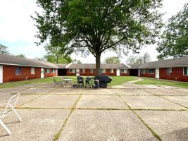 featured image of 400 West Lansing Street